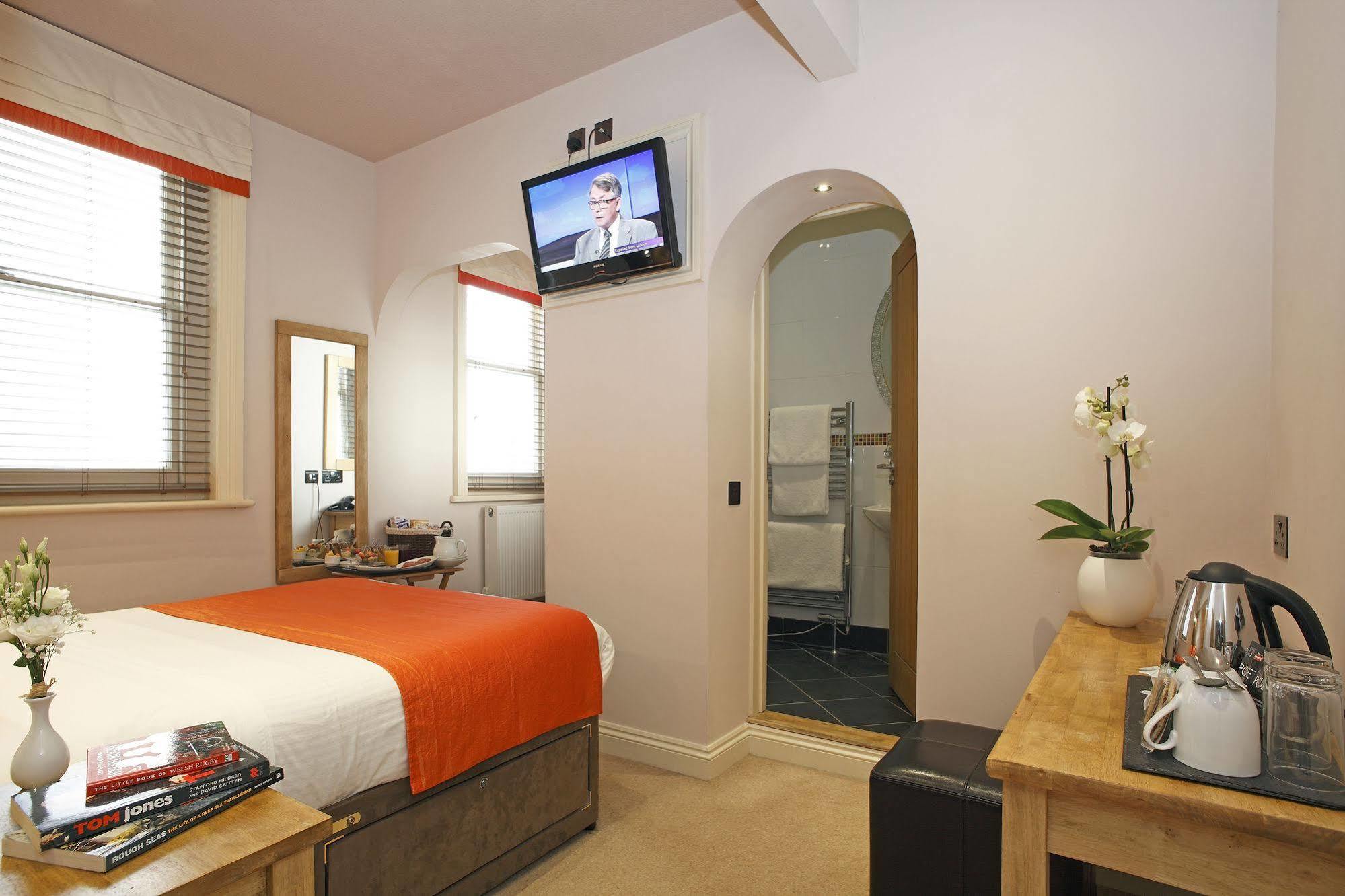 Castle Hotel Aberystwyth Eksteriør billede