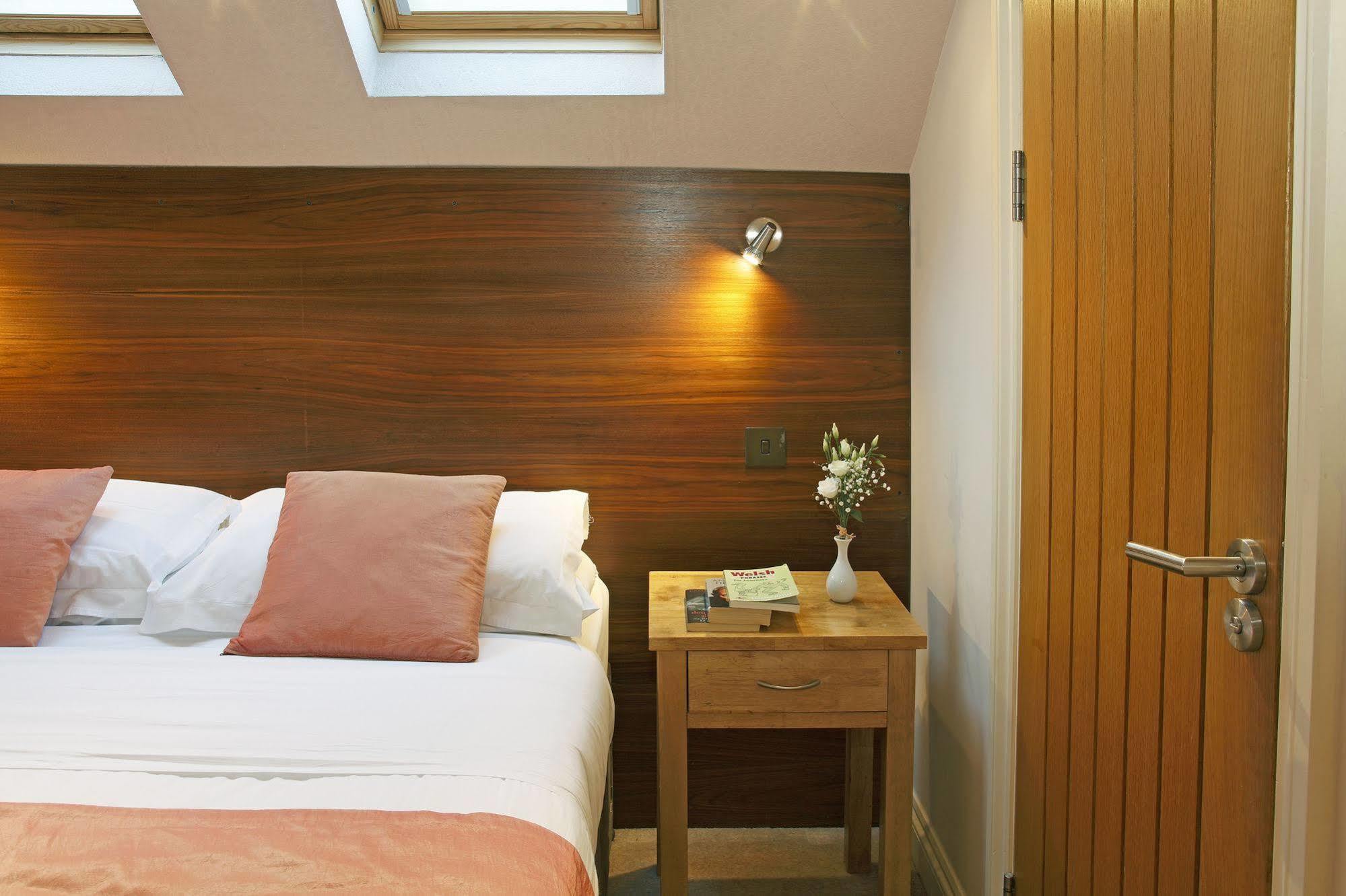 Castle Hotel Aberystwyth Eksteriør billede